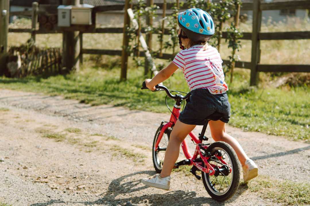Pourquoi la draisienne est meilleure pour l’apprentissage du vélo